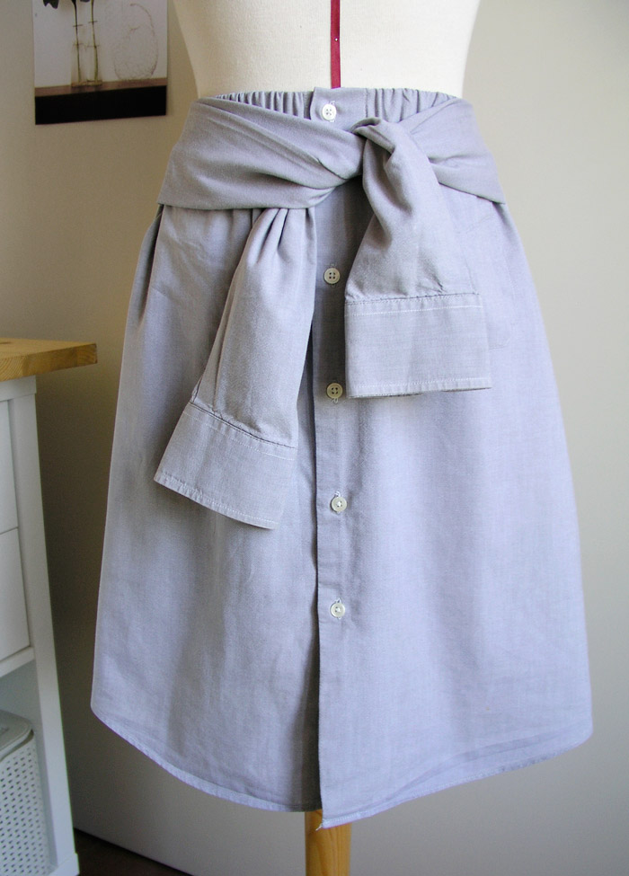 Falda hecha a partir de una camisa de caballero | Betsy Costura