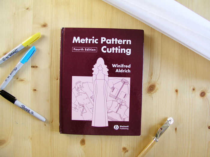 Libro Metric Pattern Cutting Winifred Aldrich